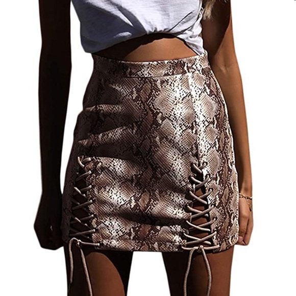 Sexy High Waist Lace Up Bodycon Snakeskin Skirt - Picture 2 of 11